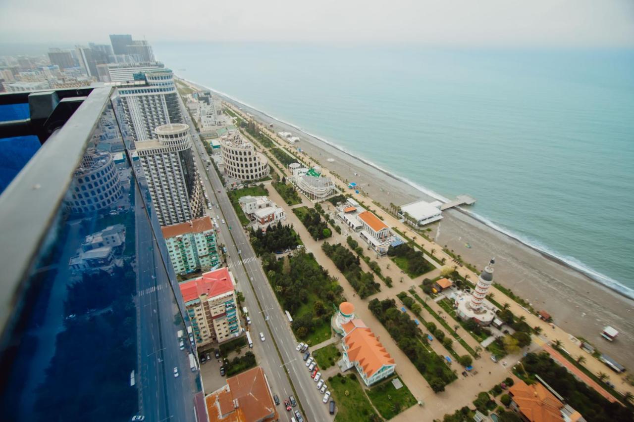 Premium Aparthotel With Sea View Batumi Exterior photo