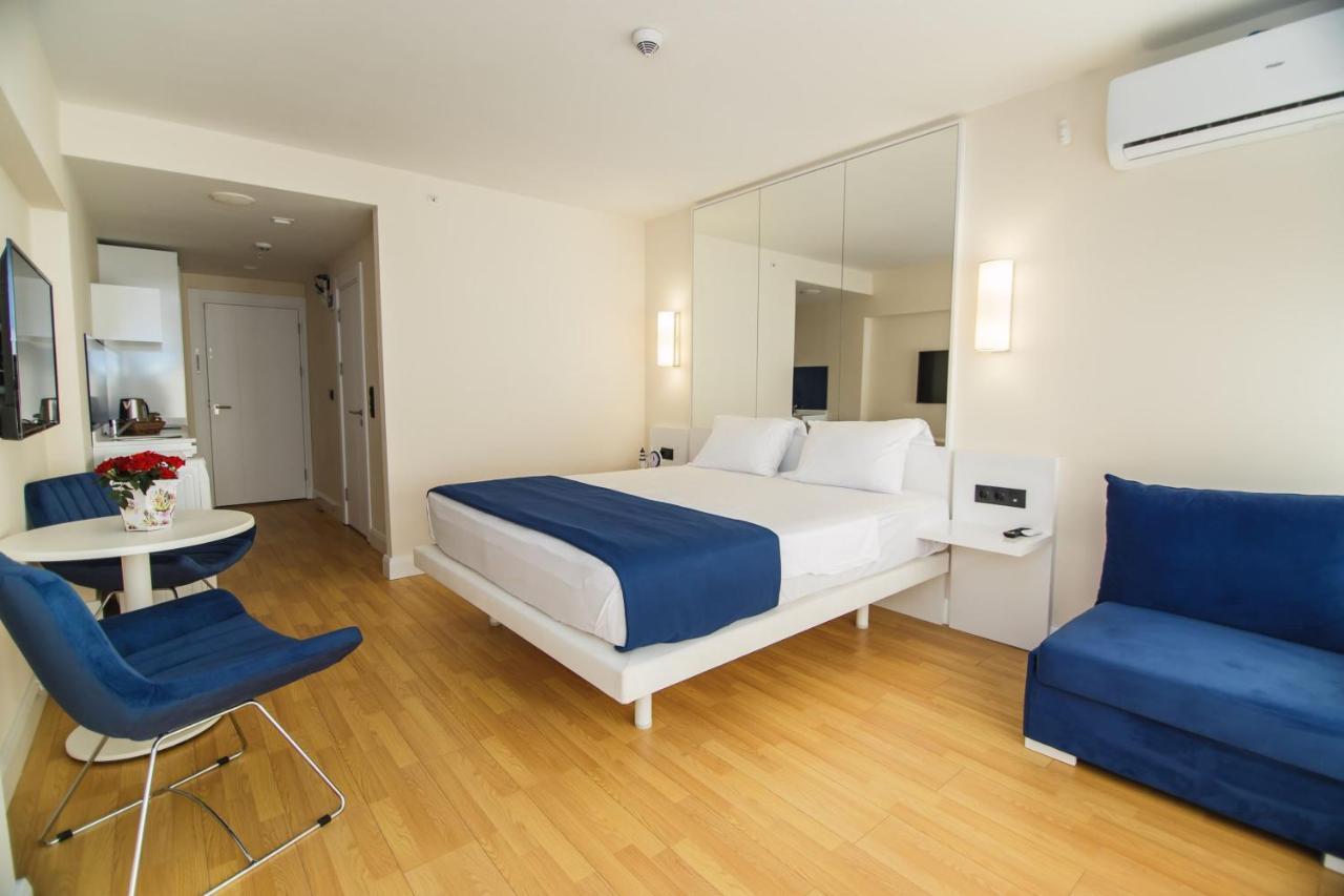 Premium Aparthotel With Sea View Batumi Exterior photo