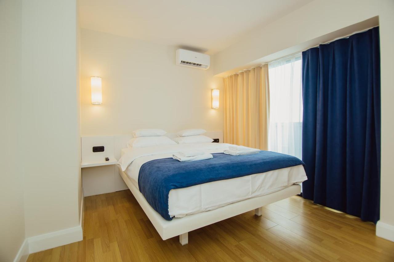 Premium Aparthotel With Sea View Batumi Exterior photo
