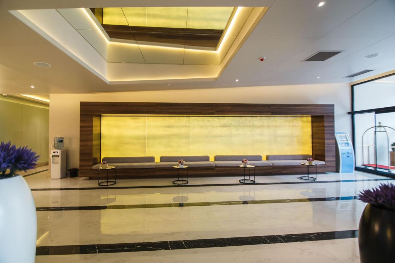 Premium Aparthotel With Sea View Batumi Exterior photo